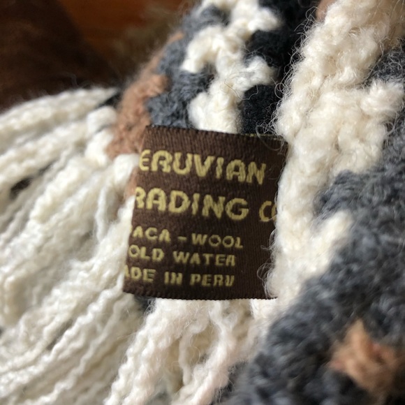 Vintage boho crochet shawl - Picture 6 of 6